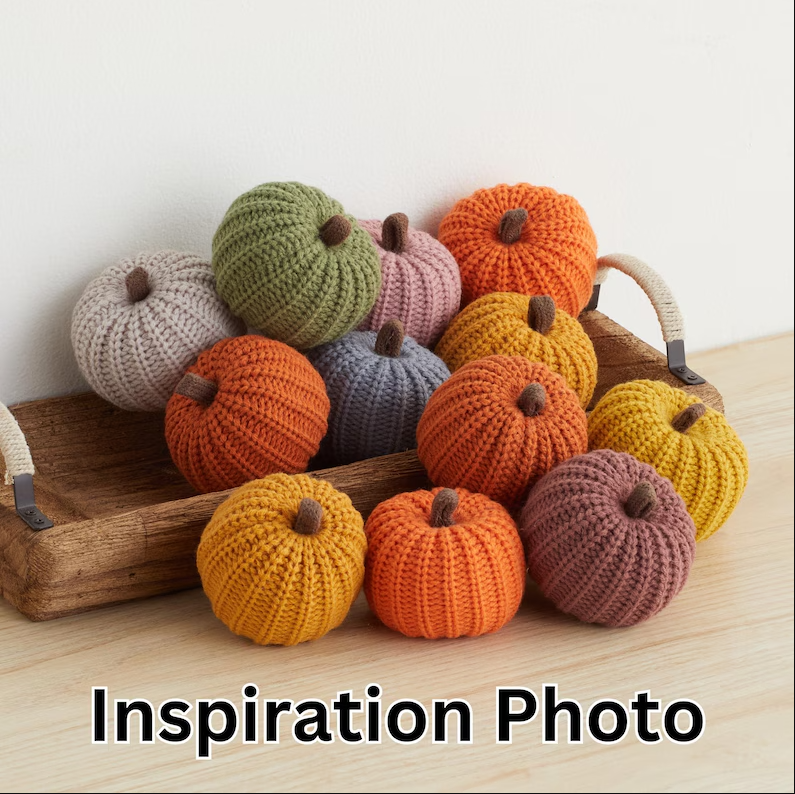 🍁 Knit Pumpkins Set of 3