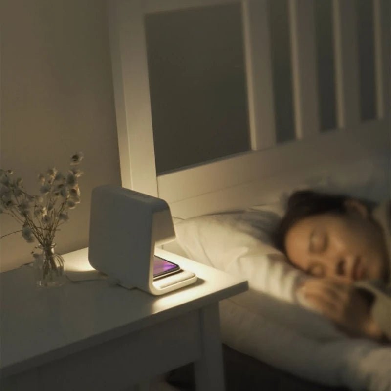 Creative 3-in-1 Bedside Lamp – Wireless Phone Charger & Smart Alarm with LCD Display for a Sleek, All-in-One Nightstand Upgrade!