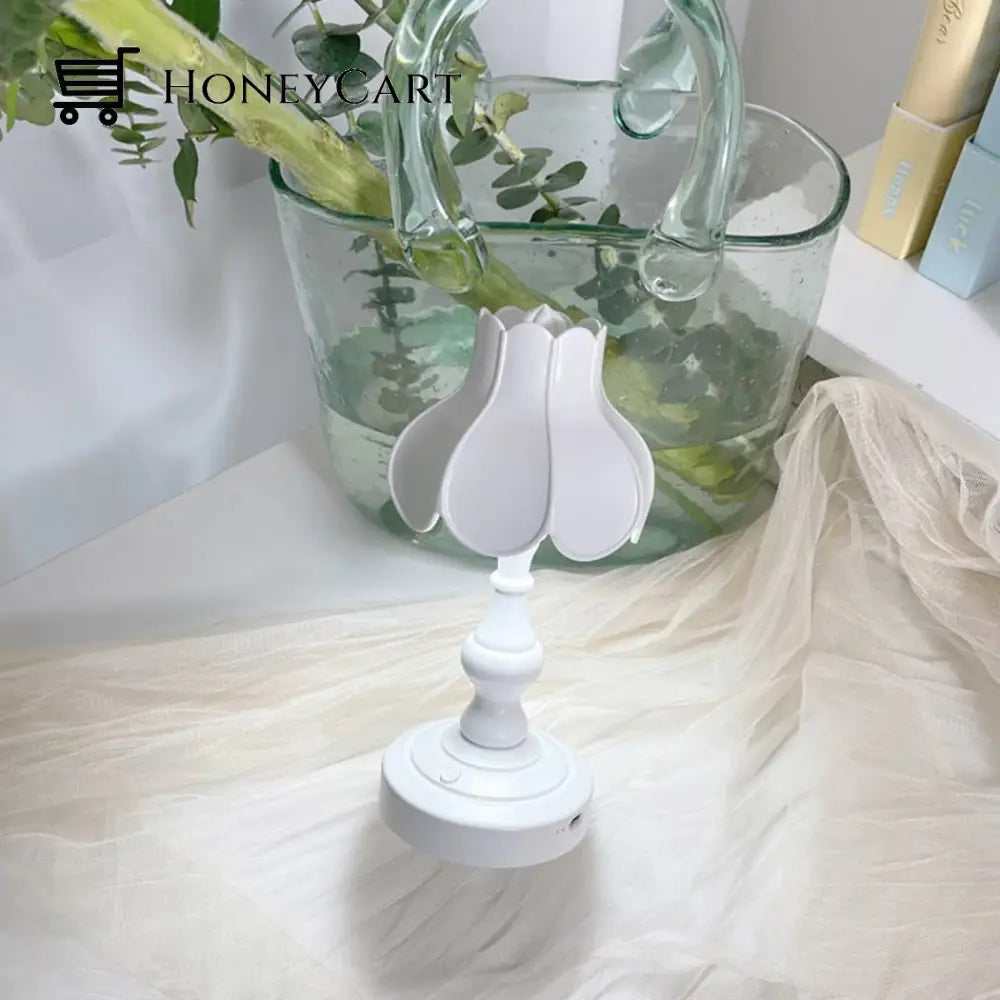 Retro Lotus Desktop Lamp White Lamps