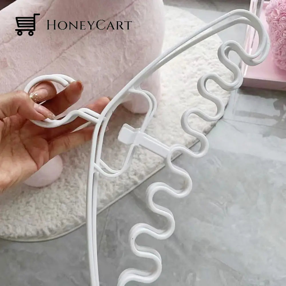 Wave Pattern Stackable Hanger (10Pcs)