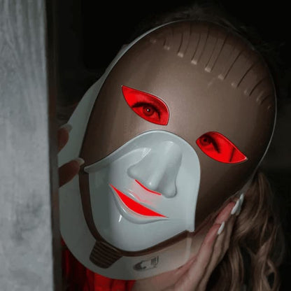 CLEOPATRA LED MASK – THE ORIGINAL #1 SPA GRADE LIGHT THERAPY MASK WITH NECK COVERAGE (NOW WIRELESS!)