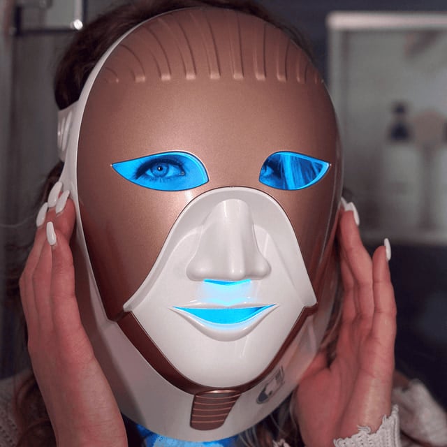 CLEOPATRA LED MASK – THE ORIGINAL #1 SPA GRADE LIGHT THERAPY MASK WITH NECK COVERAGE (NOW WIRELESS!)
