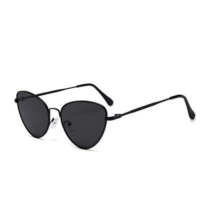 Small Vintage Cat Eye Sunglasses Women Vintage Red Black Sun Glasses Female Ladies Cateyes Sunglass 2018 Retro Glasses