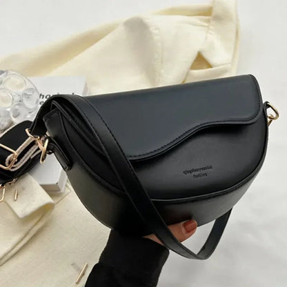 Vintage Leather Saddle Bag – Crossbody Underarm Handbag for Stylish Women